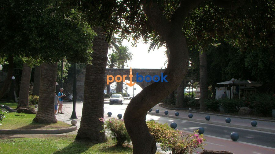 portbook.gr port photo