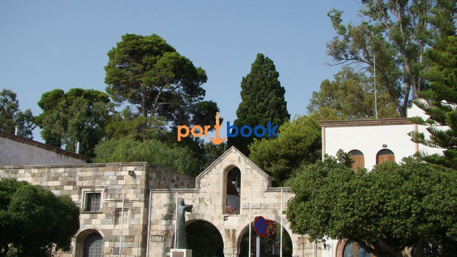 portbook.gr port photo