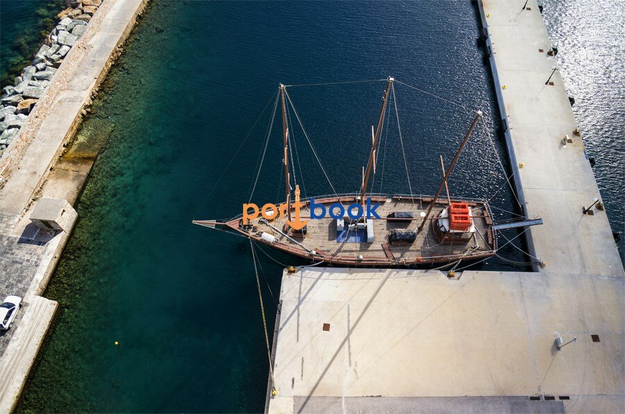 portbook.gr port photo